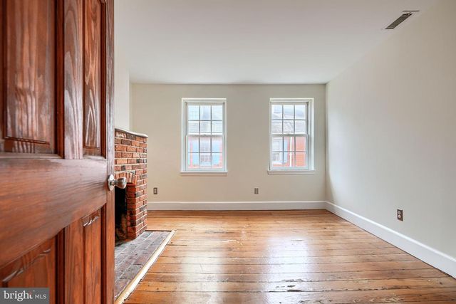 42 E HAMBURG ST E, Baltimore, MD 21230