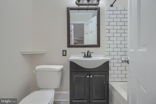 42 E HAMBURG ST E, Baltimore, MD 21230