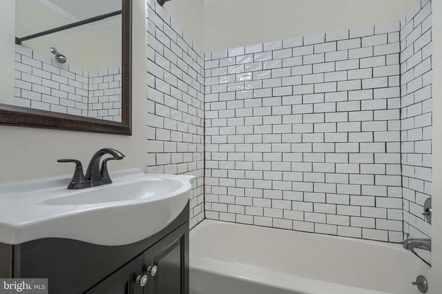 42 E HAMBURG ST E, Baltimore, MD 21230