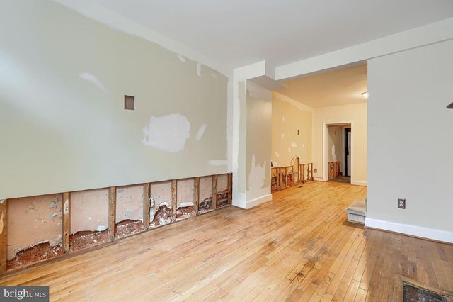 42 E HAMBURG ST E, Baltimore, MD 21230