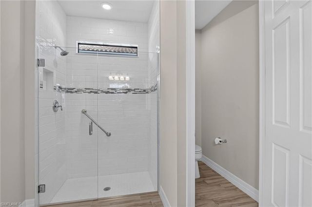 7237 Wilton DR, Naples, FL 34109
