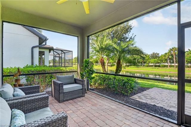 7237 Wilton DR, Naples, FL 34109