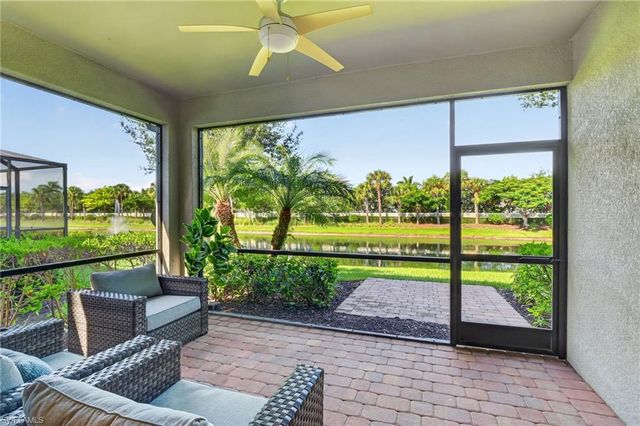 7237 Wilton DR, Naples, FL 34109