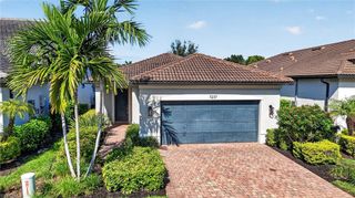 7237 Wilton DR, Naples, FL 34109