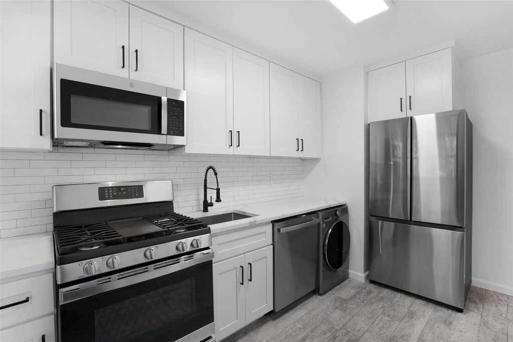 75-02 Springfield Boulevard 2nd Floor, Bayside, NY 11364