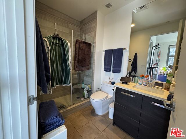 801 S Grand Avenue 1507, Los Angeles, CA 90017