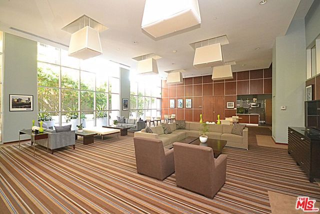 801 S Grand Avenue 1507, Los Angeles, CA 90017