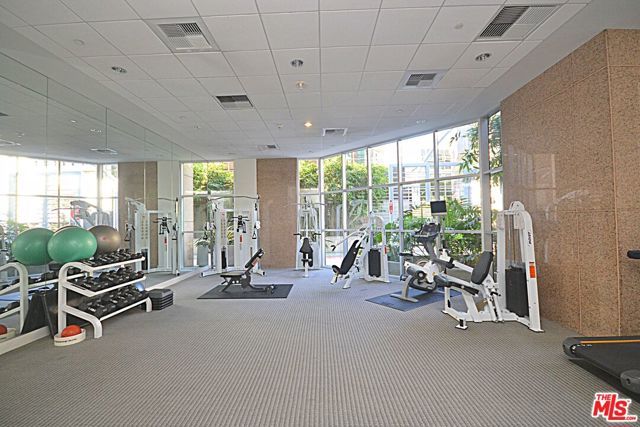 801 S Grand Avenue 1507, Los Angeles, CA 90017