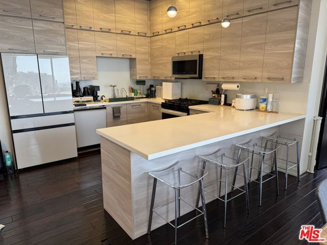 801 S Grand Avenue 1507, Los Angeles, CA 90017
