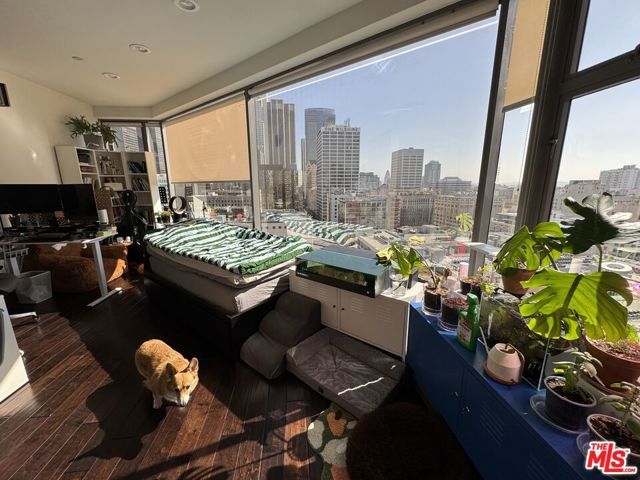 801 S Grand Avenue 1507, Los Angeles, CA 90017