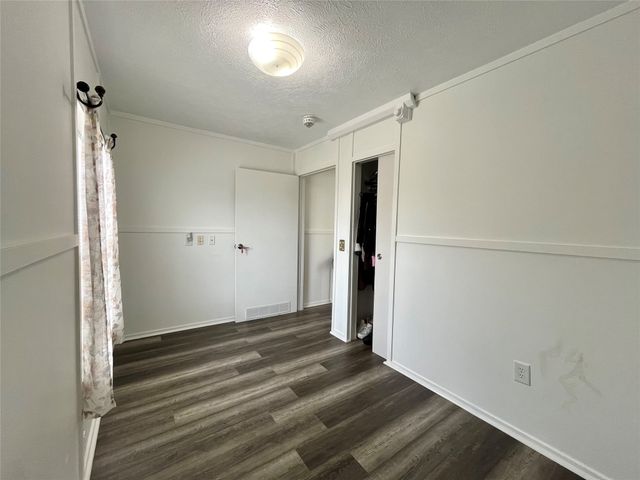 709 N Collins Frwy 130, Howe, TX 75459