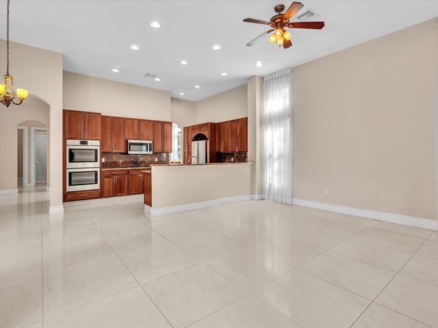3445 NW 87th Avenue, Hollywood, FL 33024