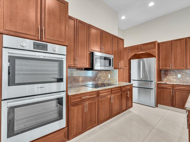 3445 NW 87th Avenue, Hollywood, FL 33024