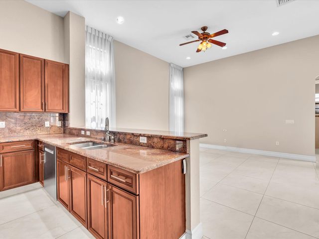 3445 NW 87th Avenue, Hollywood, FL 33024