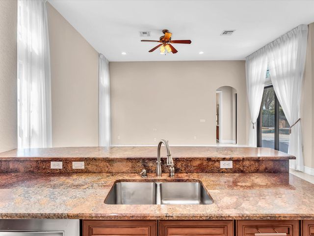3445 NW 87th Avenue, Hollywood, FL 33024