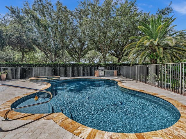 3445 NW 87th Avenue, Hollywood, FL 33024