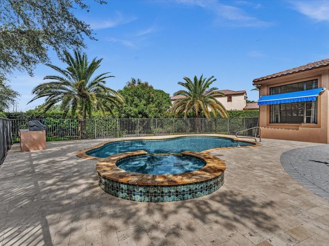 3445 NW 87th Avenue, Hollywood, FL 33024