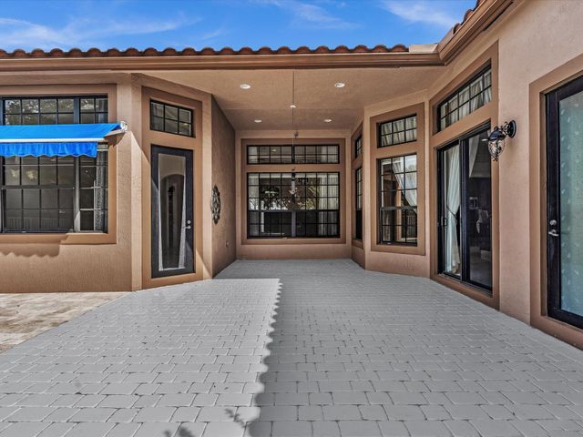 3445 NW 87th Avenue, Hollywood, FL 33024