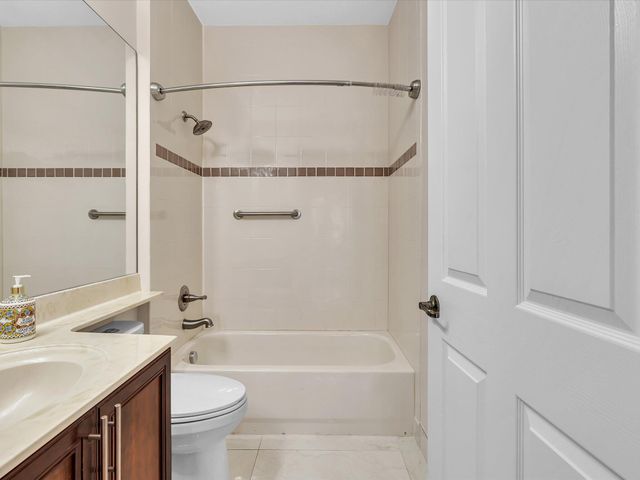 3445 NW 87th Avenue, Hollywood, FL 33024