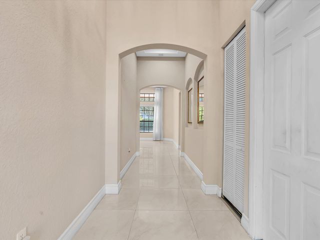 3445 NW 87th Avenue, Hollywood, FL 33024