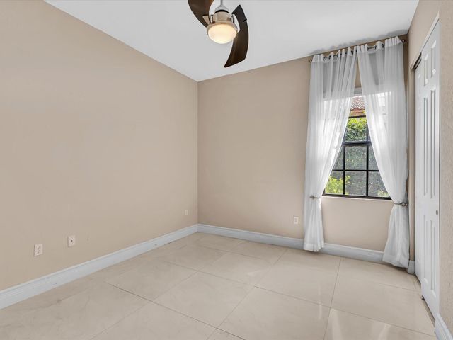 3445 NW 87th Avenue, Hollywood, FL 33024