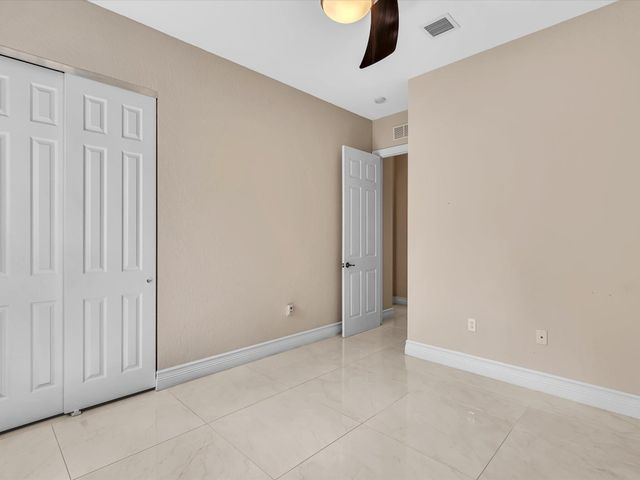 3445 NW 87th Avenue, Hollywood, FL 33024
