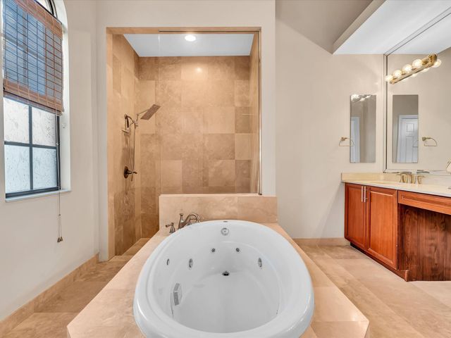 3445 NW 87th Avenue, Hollywood, FL 33024