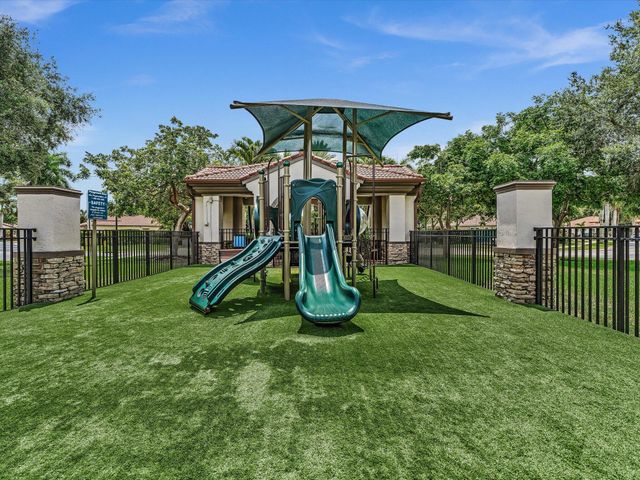 3445 NW 87th Avenue, Hollywood, FL 33024