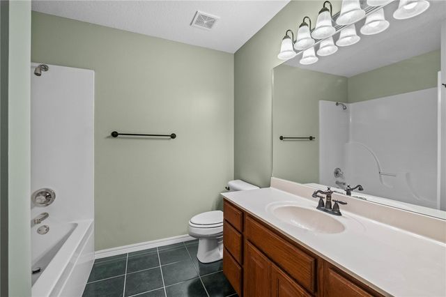 523 Evergreen Circle, Lowell, AR 72745