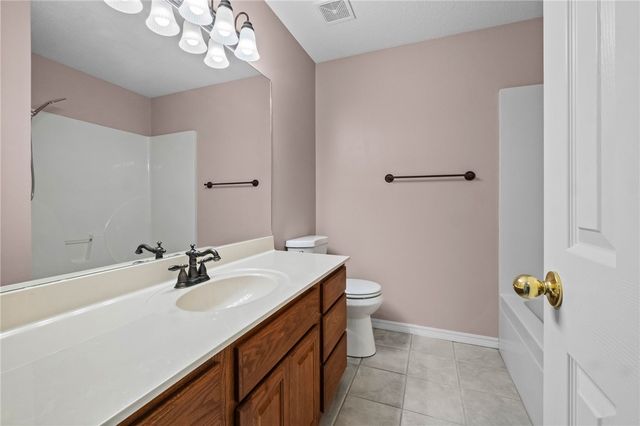 523 Evergreen Circle, Lowell, AR 72745