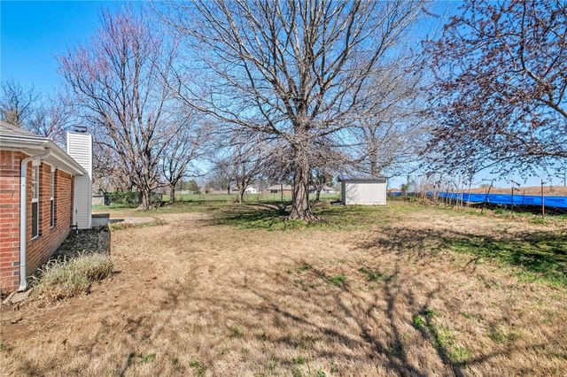 523 Evergreen Circle, Lowell, AR 72745