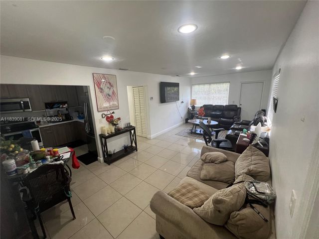 1190 NW 135th Street, North Miami, FL 33168