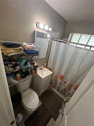 1190 NW 135th Street, North Miami, FL 33168