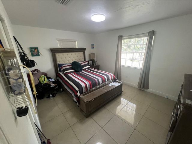1190 NW 135th Street, North Miami, FL 33168