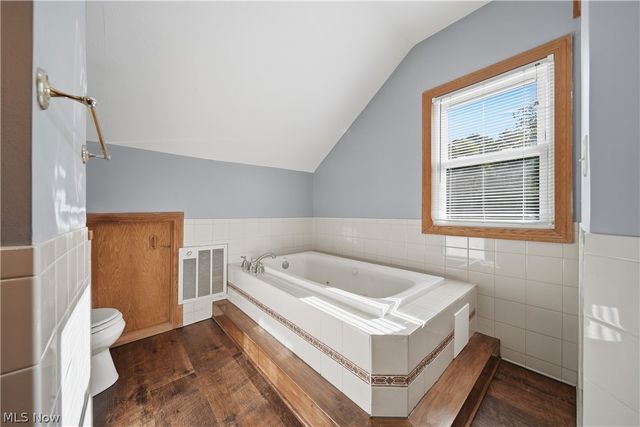 1687 Mount Pleasant Street NE, Canton, OH 44721