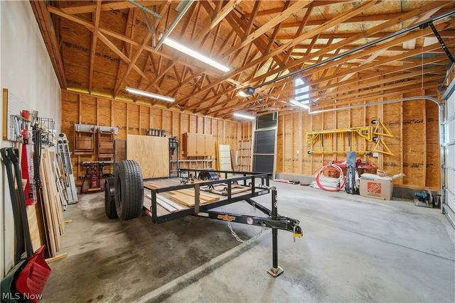 1687 Mount Pleasant Street NE, Canton, OH 44721