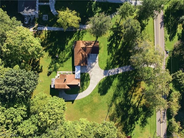 1687 Mount Pleasant Street NE, Canton, OH 44721