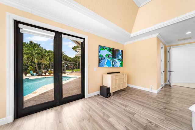 7520 NW 50th Court, Coral Springs, FL 33067