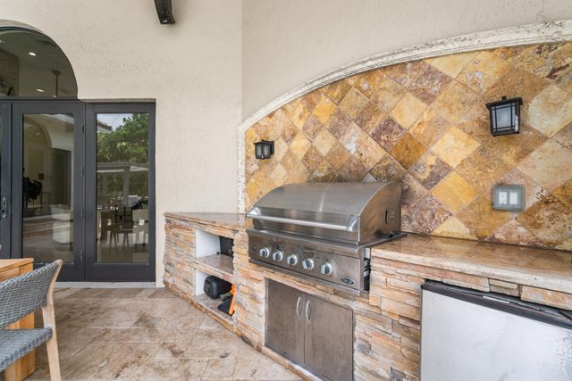 7520 NW 50th Court, Coral Springs, FL 33067