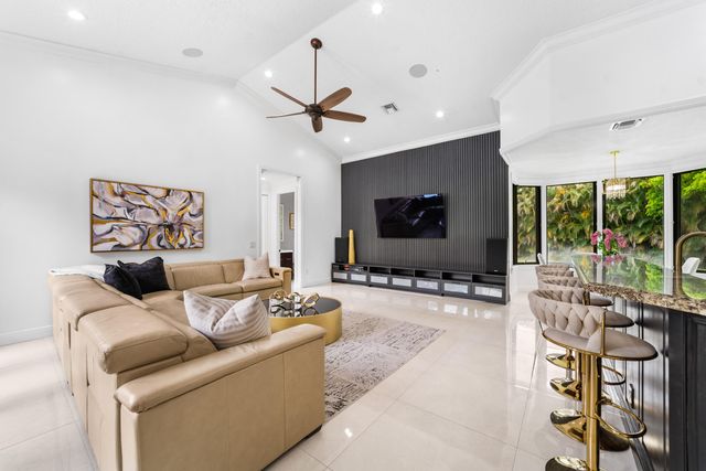 7520 NW 50th Court, Coral Springs, FL 33067