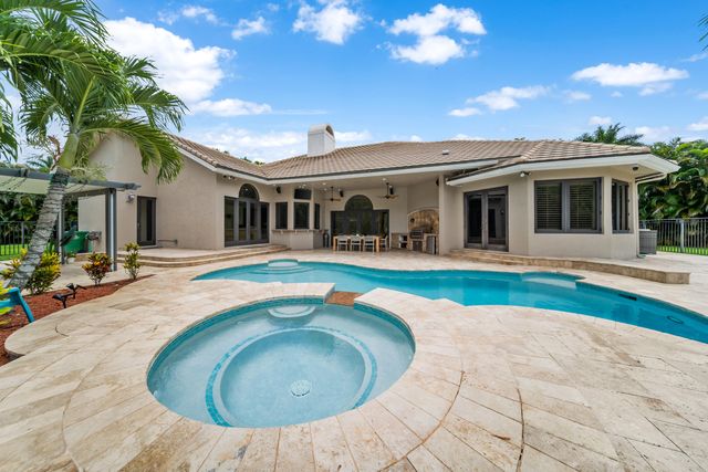 7520 NW 50th Court, Coral Springs, FL 33067