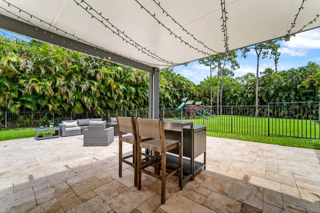 7520 NW 50th Court, Coral Springs, FL 33067