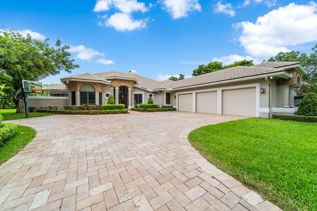 7520 NW 50th Court, Coral Springs, FL 33067