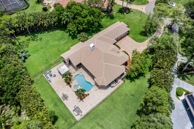 7520 NW 50th Court, Coral Springs, FL 33067