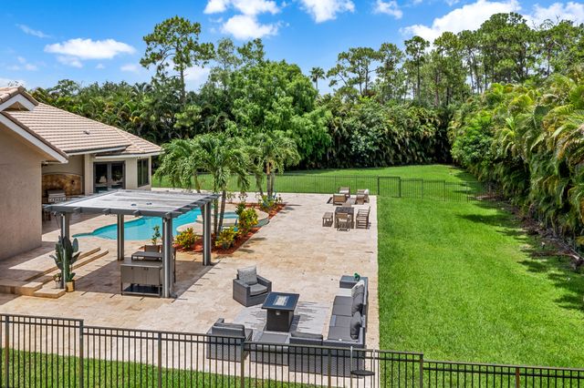 7520 NW 50th Court, Coral Springs, FL 33067