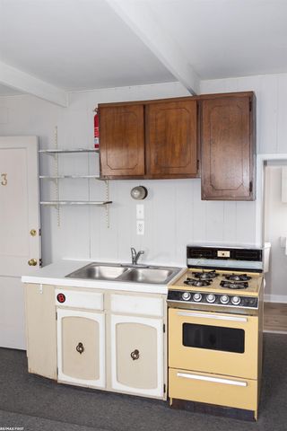 19 Washington Street, Mount Clemens, MI 48043