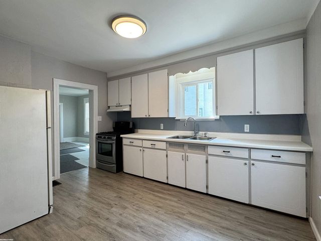 19 Washington Street, Mount Clemens, MI 48043