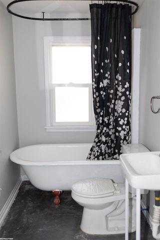19 Washington Street, Mount Clemens, MI 48043