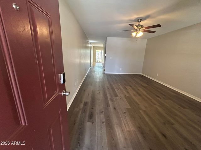 8122 S 2ND Drive, Phoenix, AZ 85041