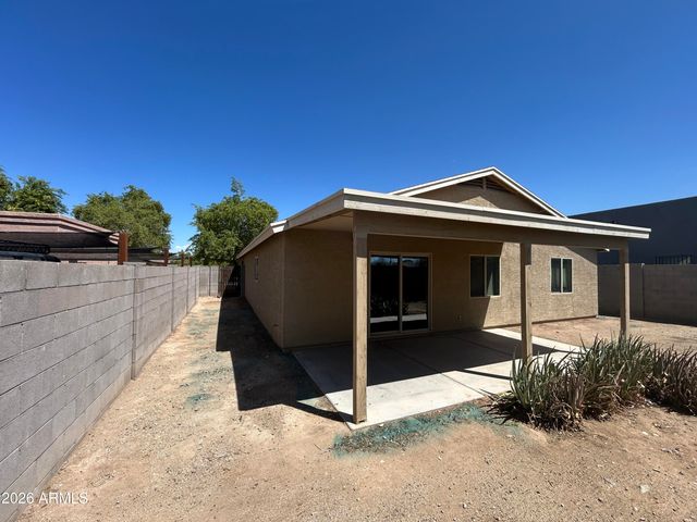 8122 S 2ND Drive, Phoenix, AZ 85041